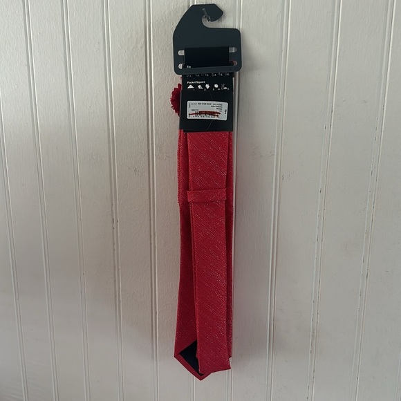 JF J. Ferrar Metallic Raspberry Tie, Pocket Square and Lapel Pin - Picture 6 of 7